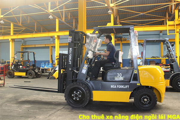 xe nâng điện ngồi lái MGA