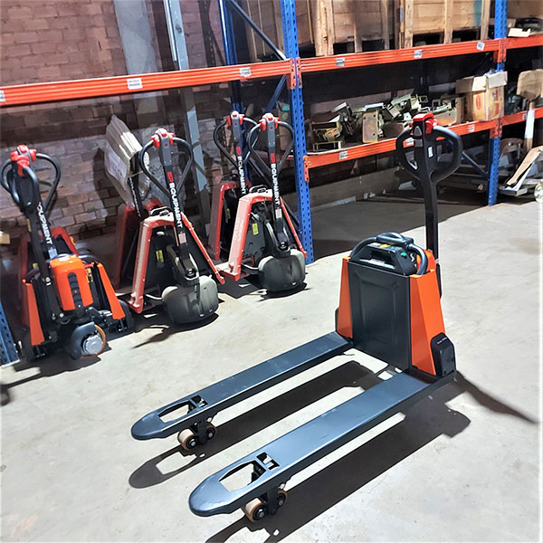xe nâng pallet mover điện