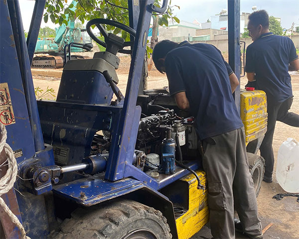 sửa hệ thống điện xe nâng tại Bình Tân