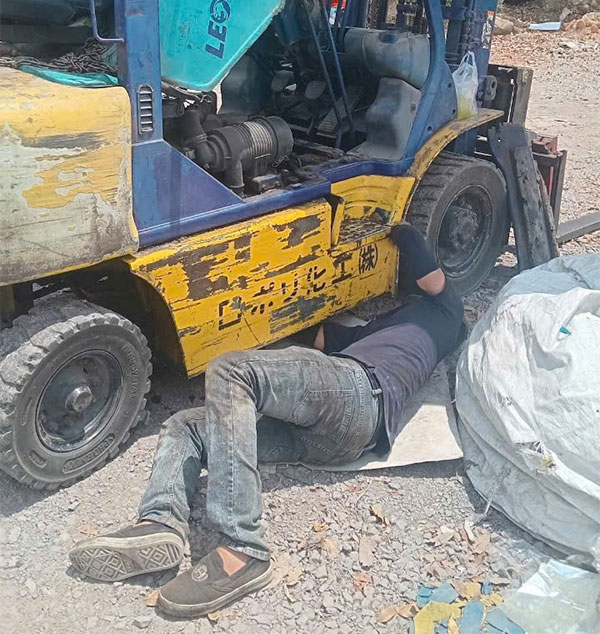 sửa xe nâng tại Bình Tân chuyên nghiệp