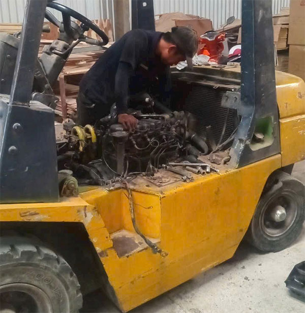 sửa xe nâng tại Quận 2