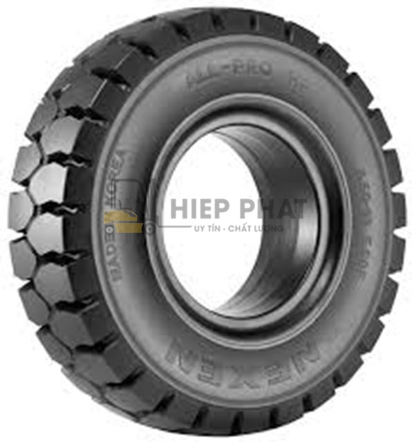 lop-xe-nang-300-15-chinh-hang