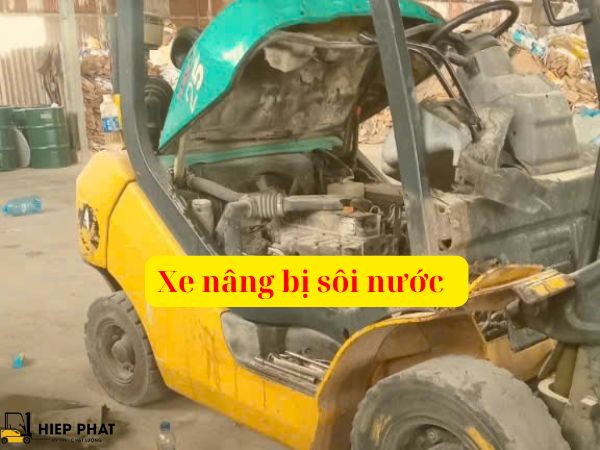 Xe Nâng Bị Sôi Nước: Nguyên Nhân & Cách Khắc Phục Triệt Để