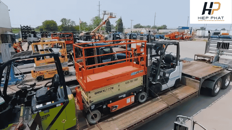 Nên thuê xe nâng thay vì mua mới nhằm tiết kiệm chi phí