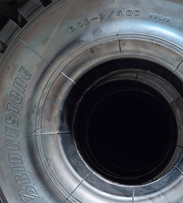 Lốp xe nâng Bridgestone