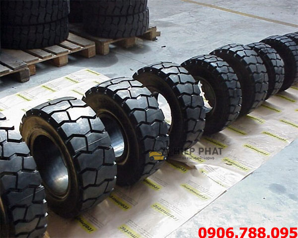 Lốp xe nâng Bridgestone