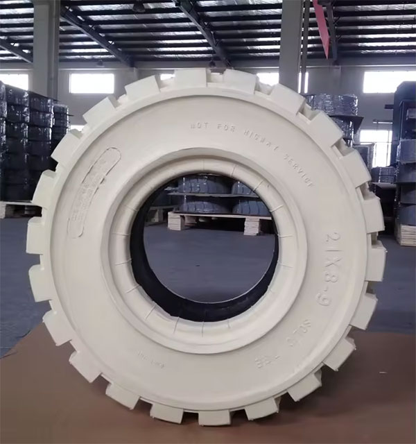 lốp xe nâng komachi