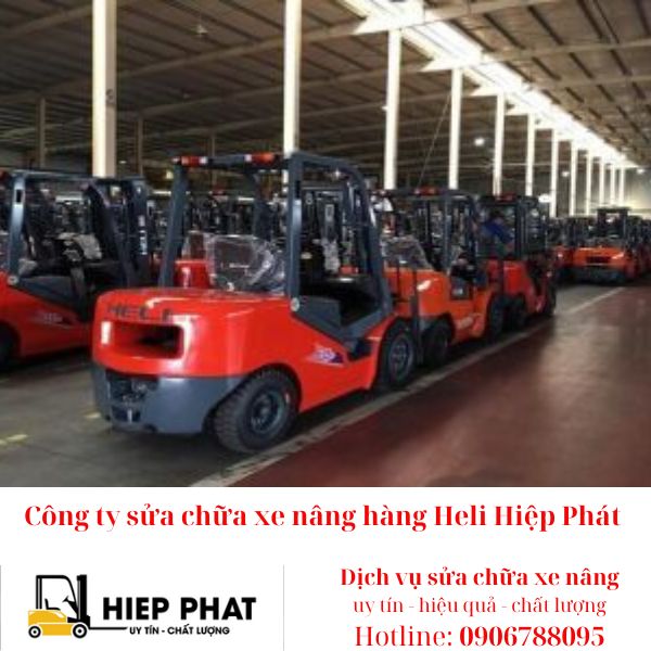 Sửa_chữa_xe_nâng_Heli_(1)